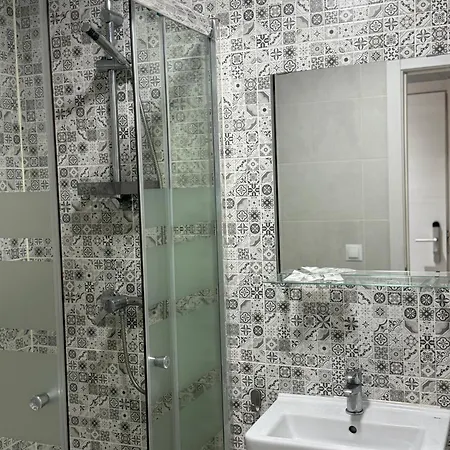 Hotel Bed And Breakfast Benidorm מלון בנידורם